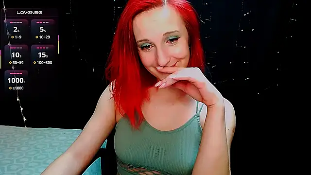 Snapshot of AgathaNoxe chatting on March 6, 2025, 12:32 am AgathaNoxe online show from March 6, 2025, 12:32 am