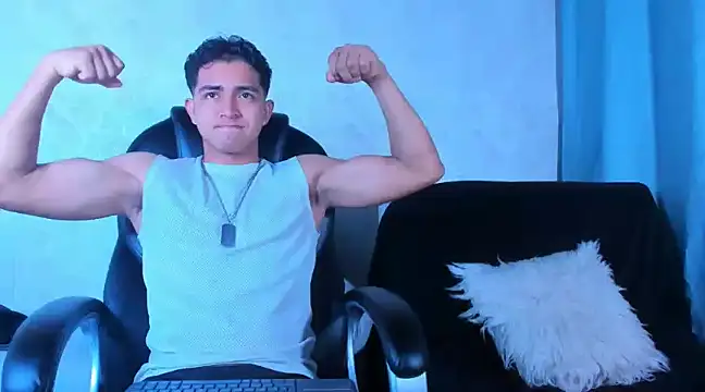 Snapshot of Muichiro_tokito1 chatting on December 19, 2024, 4:13 am Muichiro tokito1 online show from December 19, 2024, 4:13 am