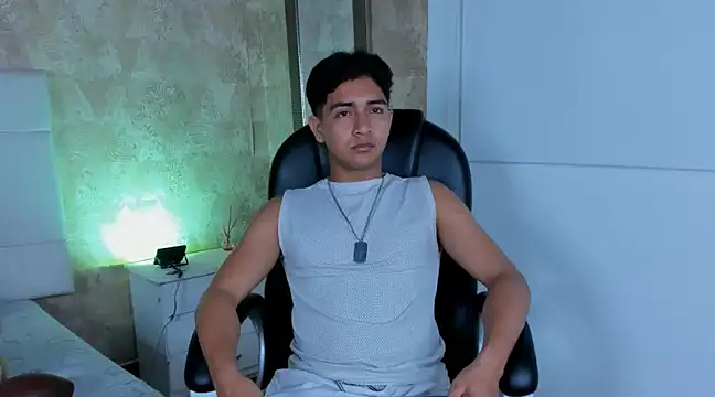 Snapshot of Muichiro_tokito1 chatting on December 21, 2024, 3:58 am Muichiro tokito1 online show from December 21, 2024, 3:58 am