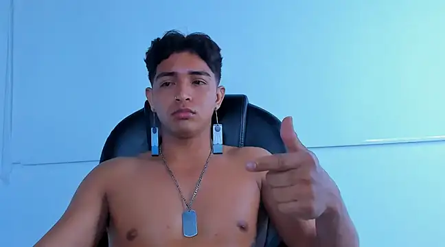 Snapshot of Muichiro_tokito1 chatting on December 21, 2024, 8:18 am Muichiro tokito1 online show from December 21, 2024, 8:18 am