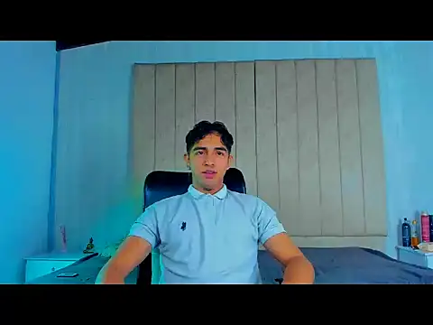 Snapshot of Muichiro_tokito1 chatting on January 5, 2025, 4:36 am Muichiro tokito1 online show from January 5, 2025, 4:36 am