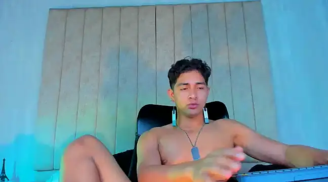 Snapshot of Muichiro_tokito1 chatting on January 16, 2025, 3:45 am Muichiro tokito1 online show from January 16, 2025, 3:45 am