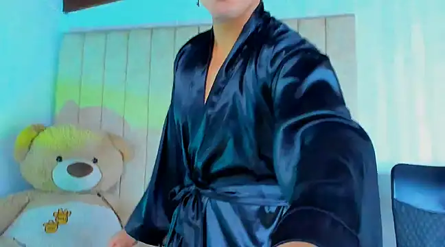 Snapshot of Muichiro_tokito1 chatting on February 7, 2025, 3:45 am Muichiro tokito1 online show from February 7, 2025, 3:45 am