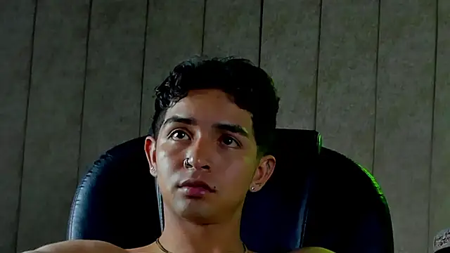 Muichiro tokito1 online show from November 8, 2025, 3:50 am