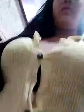 Miia grand online show from March 13, 2025, 3:39 pm