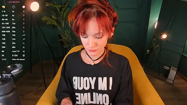 Snapshot of Dearly_kitty chatting on March 6, 2025, 5:22 pm Dearly kitty online show from March 6, 2025, 5:22 pm