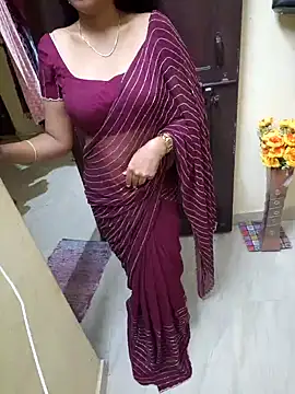 Snapshot of Roja-Telugu777 chatting on February 5, 2025, 11:28 pm Roja-Telugu777 online show from February 5, 2025, 11:28 pm