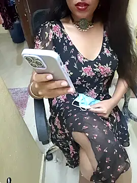 Snapshot of Roja-Telugu777 chatting on February 7, 2025, 9:58 am Roja-Telugu777 online show from February 7, 2025, 9:58 am