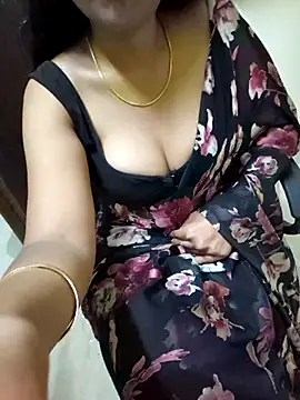 Snapshot of Roja-Telugu777 chatting on February 28, 2025, 2:31 pm Roja-Telugu777 online show from February 28, 2025, 2:31 pm