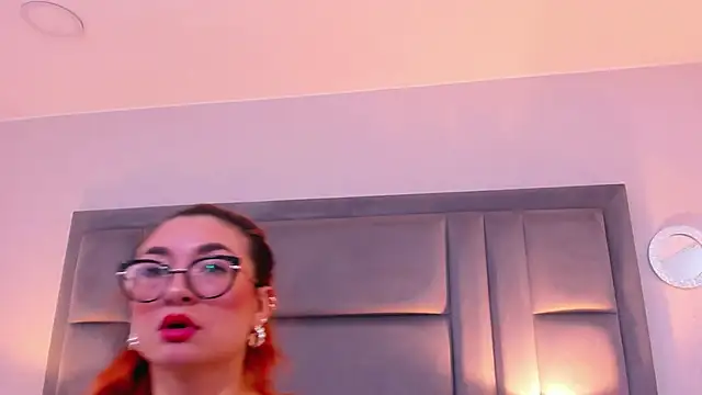Snapshot of AmbarSantany chatting on December 27, 2024, 2:58 am AmbarSantany online show from December 27, 2024, 2:58 am