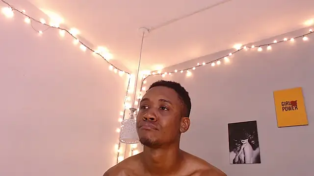 Snapshot of Kimandyuk chatting on January 3, 2025, 10:19 pm Kimandyuk online show from January 3, 2025, 10:19 pm