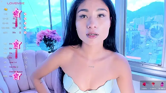 Snapshot of Megan_Lim chatting on January 8, 2025, 4:33 pm Megan Lim online show from January 8, 2025, 4:33 pm