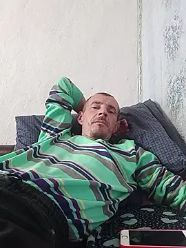 Snapshot of MachoXRallph chatting on October 30, 2025, 7:21 am MachoXRallph online show from October 30, 2025, 7:21 am