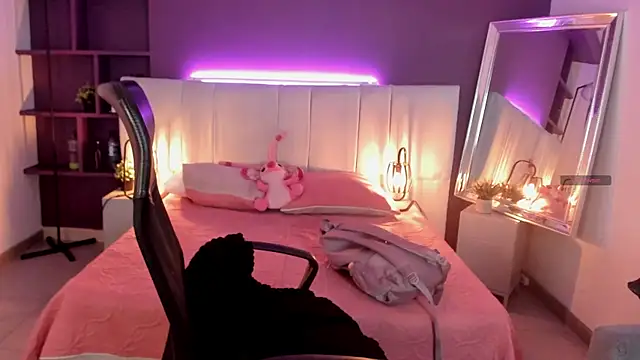 VickyBuunny online show from February 10, 2025, 2:59 pm