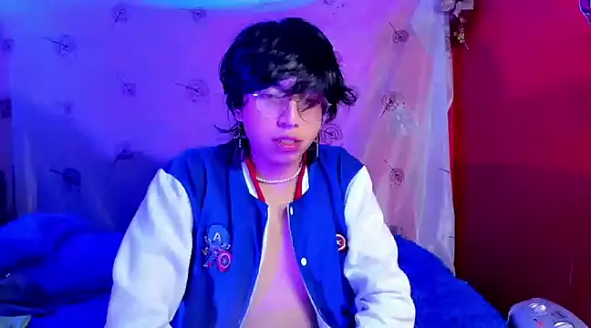 Snapshot of AnggelONfiree chatting on December 30, 2024, 7:04 am AnggelONfiree online show from December 30, 2024, 7:04 am