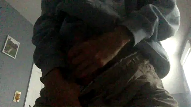 Snapshot of KittingGrappler chatting on November 12, 2025, 7:24 pm KittingGrappler online show from November 12, 2025, 7:24 pm