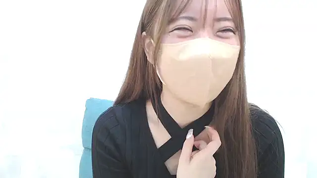 Snapshot of LOVE_MOMO_LOVE chatting on December 14, 2024, 11:50 am LOVE MOMO LOVE online show from December 14, 2024, 11:50 am