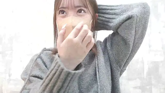 Snapshot of LOVE_MOMO_LOVE chatting on January 5, 2025, 11:15 am LOVE MOMO LOVE online show from January 5, 2025, 11:15 am