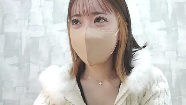 Snapshot of LOVE_MOMO_LOVE chatting on January 19, 2025, 11:12 am LOVE MOMO LOVE online show from January 19, 2025, 11:12 am