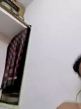 Snapshot of Raj1043 chatting on January 30, 2025, 7:04 pm Raj1043 online show from January 30, 2025, 7:04 pm