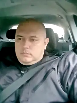 Snapshot of BigromeoXX chatting on January 24, 2025, 3:45 pm BigromeoXX online show from January 24, 2025, 3:45 pm