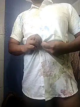 Snapshot of Mmm992170 chatting on December 27, 2024, 6:14 am Mmm992170 online show from December 27, 2024, 6:14 am