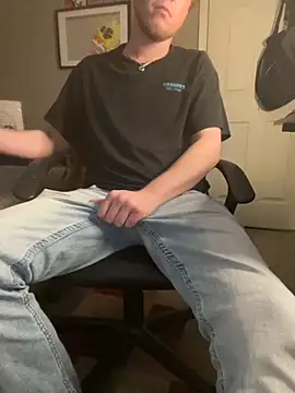 Snapshot of BigJohnson06 chatting on October 12, 2025, 11:09 am BigJohnson06 online show from October 12, 2025, 11:09 am