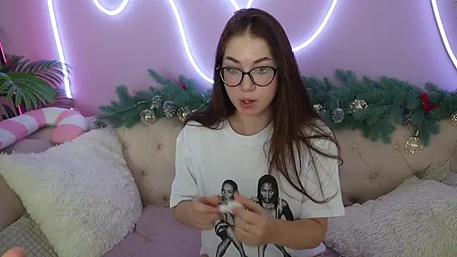 Snapshot of Sunny_Sweety chatting on January 11, 2025, 5:10 am Sunny Sweety online show from January 11, 2025, 5:10 am