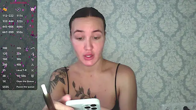 Snapshot of Stasia_Queen chatting on January 30, 2025, 9:57 am Stasia Queen online show from January 30, 2025, 9:57 am