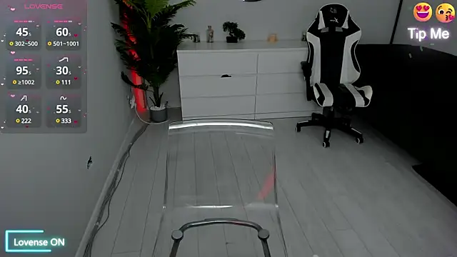 Snapshot of Jessy_Cruz chatting on December 7, 2024, 5:04 am Jessy Cruz online show from December 7, 2024, 5:04 am