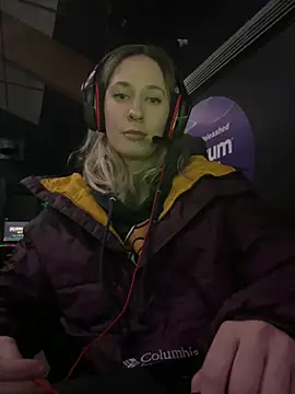 Snapshot of M1ssyk1ssy chatting on December 19, 2024, 12:13 am M1ssyk1ssy online show from December 19, 2024, 12:13 am