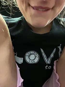 Snapshot of psilybaby chatting on January 5, 2025, 12:31 am psilybaby online show from January 5, 2025, 12:31 am