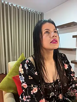 Snapshot of Alice_Biel chatting on February 16, 2025, 2:21 pm Alice Biel online show from February 16, 2025, 2:21 pm