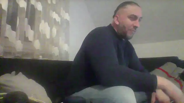 NewyorkDimi online show from February 2, 2025, 3:43 am