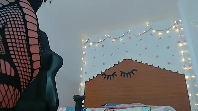 Chinatsu t online show from January 23, 2025, 4:09 am