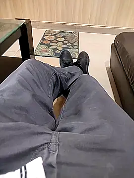 Snapshot of Delhi28 chatting on September 9, 2025, 10:37 am Delhi28 online show from September 9, 2025, 10:37 am