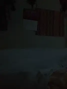 Snapshot of Johnras121 chatting on October 16, 2025, 6:03 am Johnras121 online show from October 16, 2025, 6:03 am