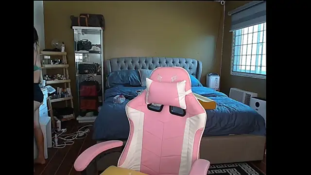 Snapshot of aya_saki chatting on March 6, 2025, 6:30 am aya saki online show from March 6, 2025, 6:30 am