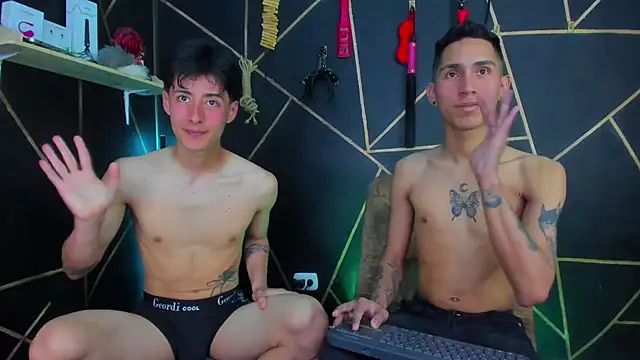 Snapshot of MillersKink chatting on February 18, 2025, 11:30 pm MillersKink online show from February 18, 2025, 11:30 pm