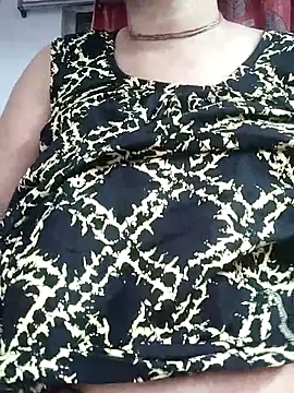 Snapshot of miss-Riy chatting on February 13, 2025, 8:06 am miss-Riy online show from February 13, 2025, 8:06 am