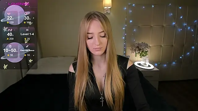 Snapshot of Stacy_River chatting on February 9, 2025, 8:22 am Stacy River online show from February 9, 2025, 8:22 am