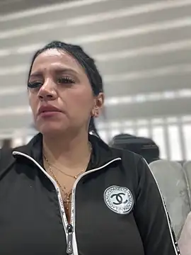 Snapshot of Milff_parkerrr chatting on January 15, 2025, 10:24 pm Milff parkerrr online show from January 15, 2025, 10:24 pm