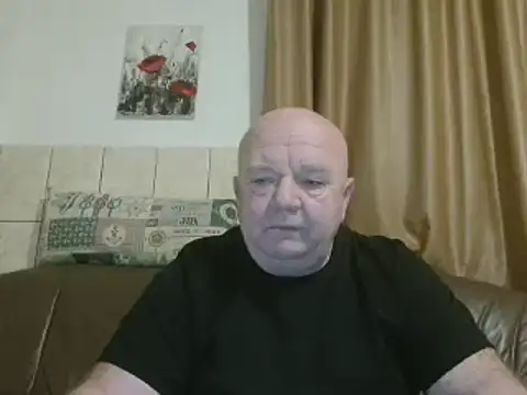 Snapshot of fullballs6 chatting on February 9, 2025, 3:00 am fullballs6 online show from February 9, 2025, 3:00 am