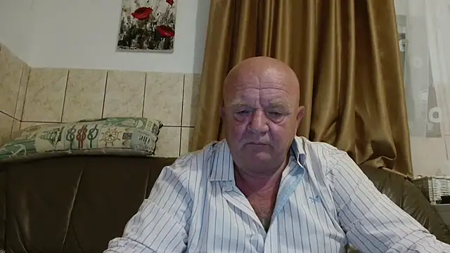 Snapshot of fullballs6 chatting on September 20, 2025, 2:12 am fullballs6 online show from September 20, 2025, 2:12 am