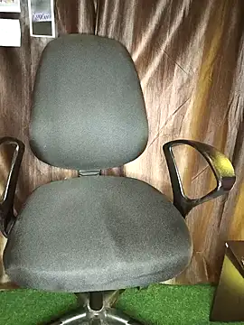 Snapshot of simrann_69 chatting on December 1, 2024, 8:31 pm simrann 69 online show from December 1, 2024, 8:31 pm