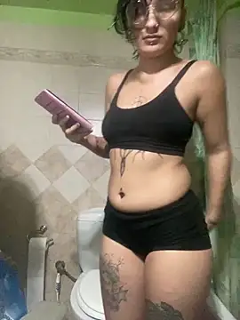 Snapshot of space_g1rl chatting on March 16, 2025, 5:07 pm space g1rl online show from March 16, 2025, 5:07 pm