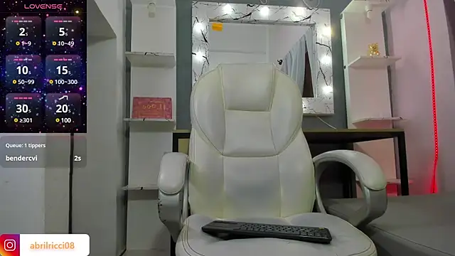 Snapshot of abril_ricci chatting on February 6, 2025, 2:55 am abril ricci online show from February 6, 2025, 2:55 am