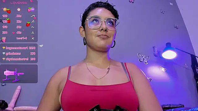 Snapshot of Kaira_mosse chatting on February 2, 2025, 5:37 pm Kaira mosse online show from February 2, 2025, 5:37 pm