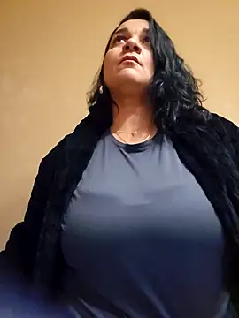 Snapshot of paulinaDiaz1 chatting on October 19, 2025, 6:19 pm paulinaDiaz1 online show from October 19, 2025, 6:19 pm