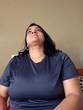 Snapshot of paulinaDiaz1 chatting on October 21, 2025, 1:12 pm paulinaDiaz1 online show from October 21, 2025, 1:12 pm